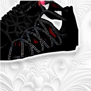 5/$25 Daisy Fuentes sandals